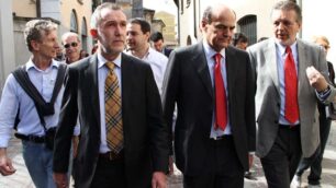 Pier Luigi Bersani a Vimercate«Servono politiche industriali»