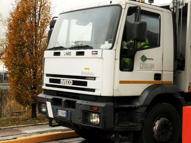 Senago, gli rubano il camionBlocca i ladri come in un film