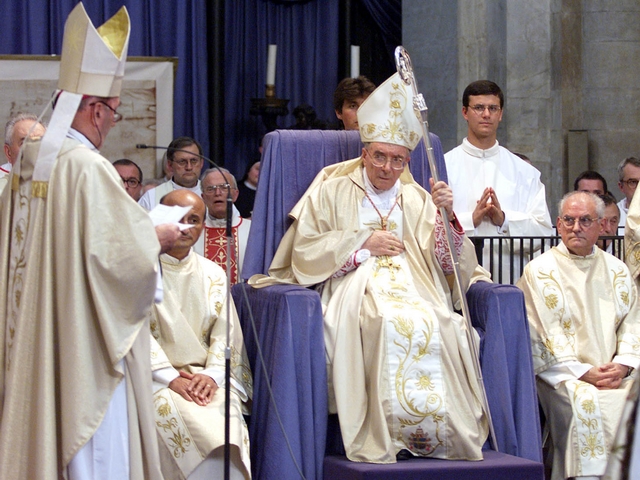 È morto Saldarini: cardinalea Torino, fu parroco a Carate