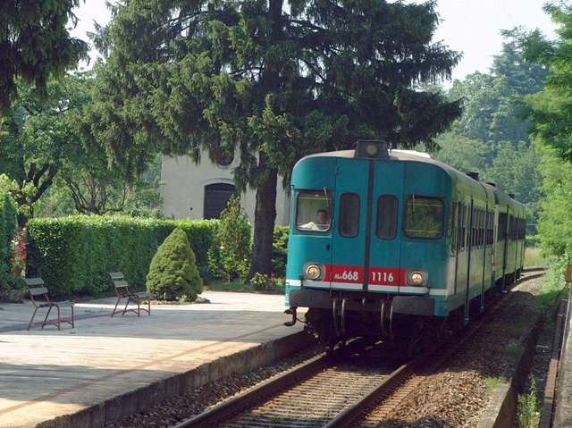 Un Besanino si blocca a MonzaA Besana stanghe in sciopero