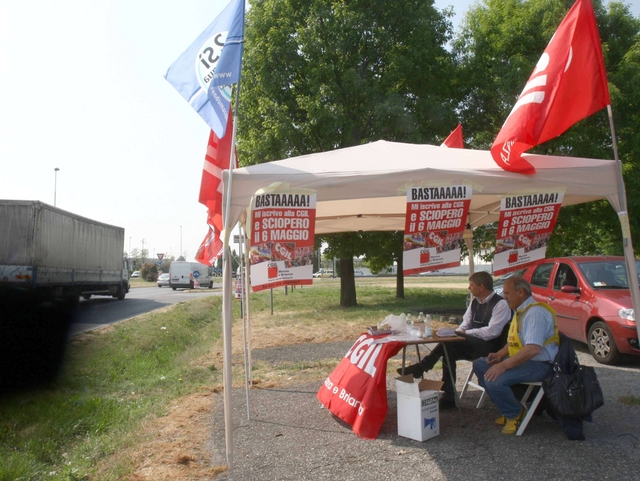 Monza, sciopero generale Cgil:53 presidi contro il Governo