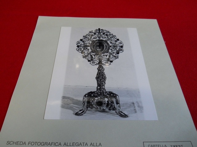 Altro furto sacrilego a LesmoRubata una reliquia in chiesa