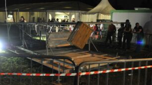 Crolla la struttura d’arrampicata,due brianzoli in prognosi riservata