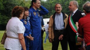 Paolo Nespoli arriva in dirigibile,c’è tutta Verano ad accoglierlo