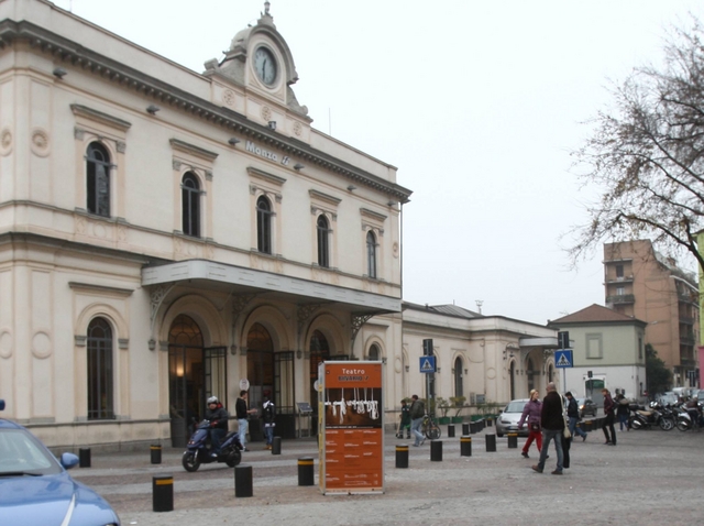 Monza, uomo travolto da un trenoIn gravi condizioni al San Gerardo