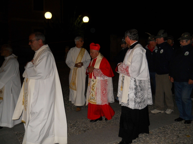 Triuggio: cardinale Tettamanziai vespri della festa patronale