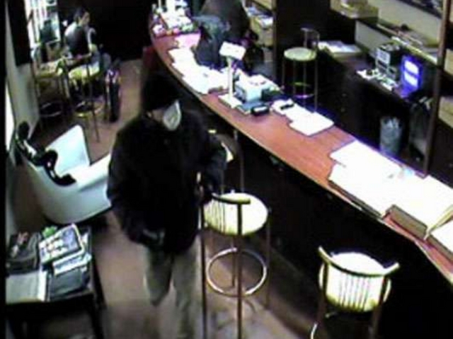 La rapina nascondeva una truffaCesanese e sevesino in carcere