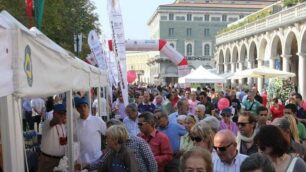 Weekend con il tempo incertoDomenica Passeggiar gustando
