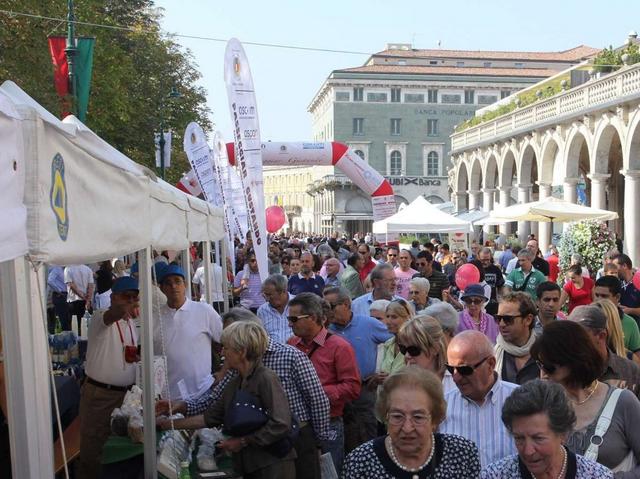 Weekend con il tempo incertoDomenica Passeggiar gustando