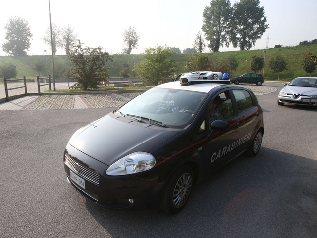 L’ombra delle messe nere a IncreaBrugherio, croce e fuochi al parco