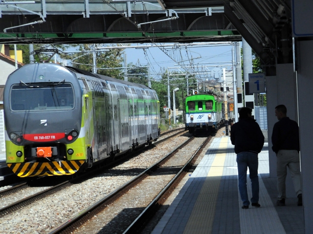 Donna travolta da un trenoBloccata la linea Milano-Bergamo