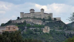 Archeologi da Biassono a SpoletoTrovati reperti alla rocca Albornoz