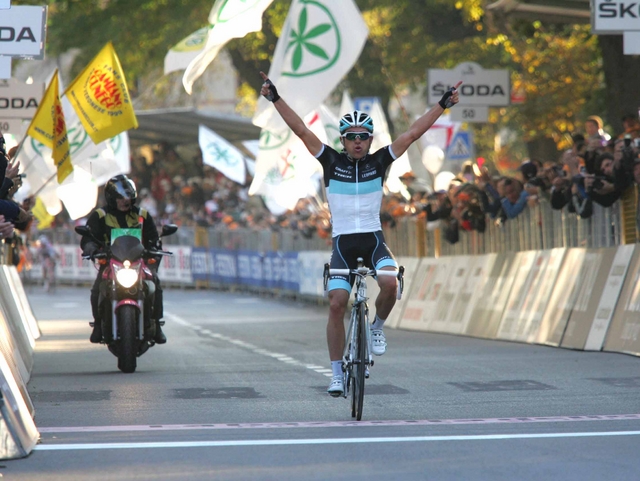Ciclismo: folla anche nel Monzeseper il passaggio del «Lombardia»