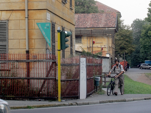 Monza, scuola Borsa transennataIl tetto ormai è a rischio crollo