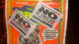 Seregno: animalisti in azione”Oscurati “i cartelli del circo