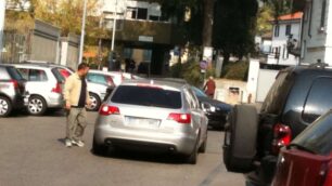 Monza, i parcheggiatori abusiviche piacciono tanto agli avvocati
