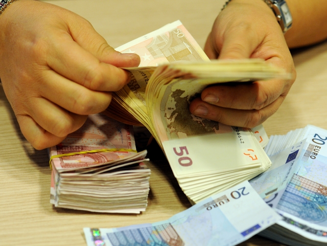 I pensionati di Monza e Brianzachiedono meno soldi in prestito