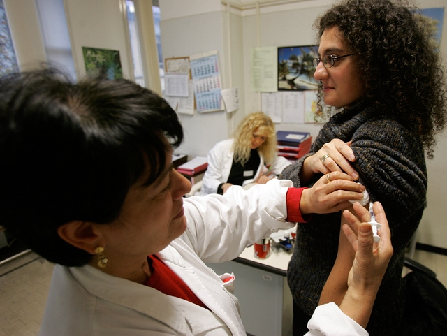 Via alla campagna antifluenzaleDa lunedì 24 i vaccini dai medici