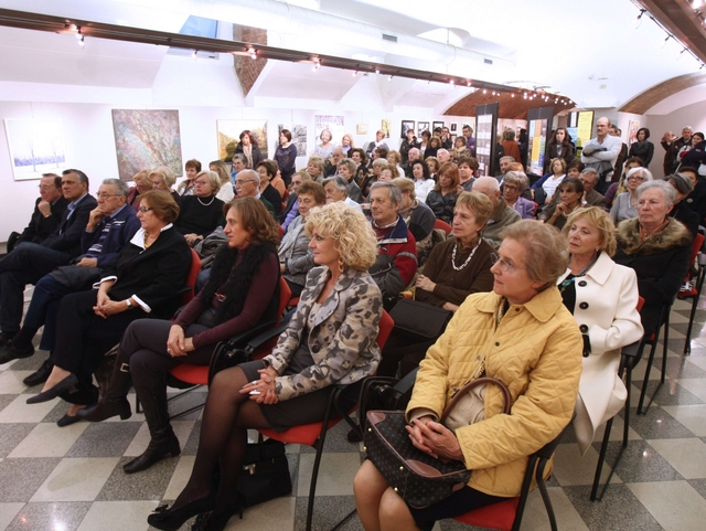 Cenacolo dei poeti e artisti in festaper il 30°: mostra in galleria civica