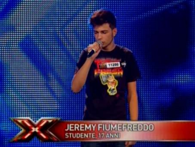 COPIA DI Dal palco di X Factor al tribunaleCosì scagiona il baby-rapinatore