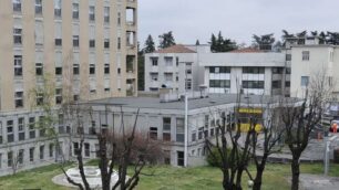 Una casa di riposo all’ex ospedalePetizione in tutto il Vimercatese