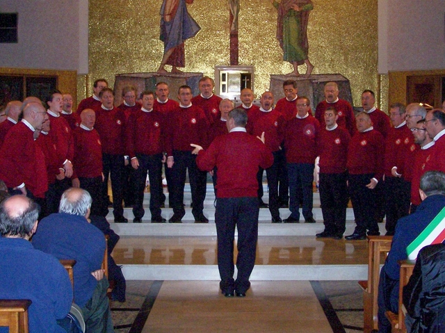 Seregno, coro “Il Rifugio”festeggia 45 anni in concerto