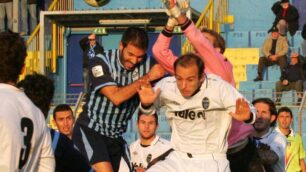 Lega Pro, il derby termina pari
Renate indenne con il Lecco