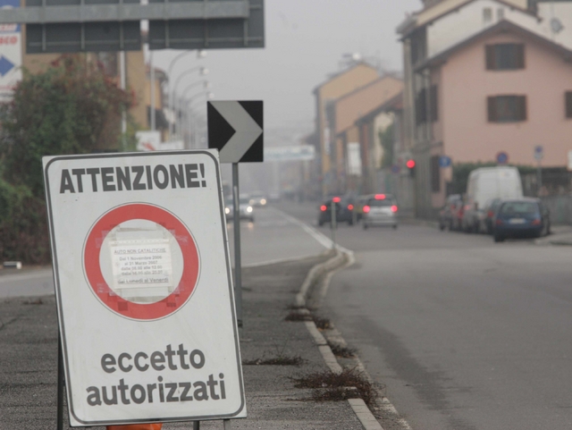 Meteo, solo pioggia ma intensaBlocco auto ridotto a Milano