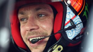 Valentino Rossi guida una FerrariMonza, le auto GT in autodromo