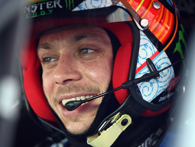 Valentino Rossi guida una FerrariMonza, le auto GT in autodromo