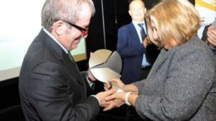 Monza: Cancro Primo Aiutopremia l’ex ministro Maroni