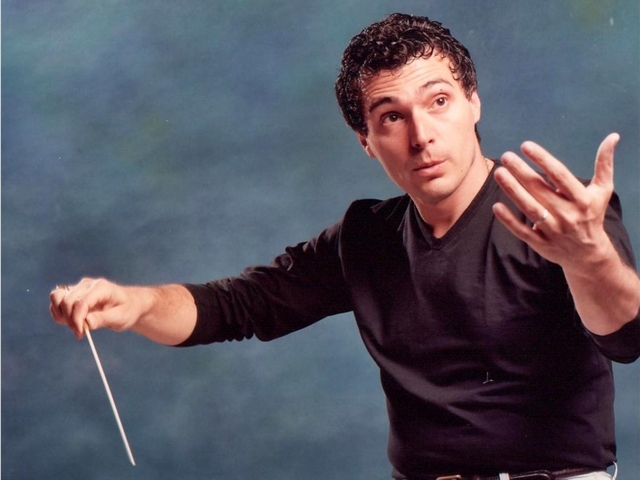 Carate, la bacchetta di Mottadellial gran concerto dei premi Nobel