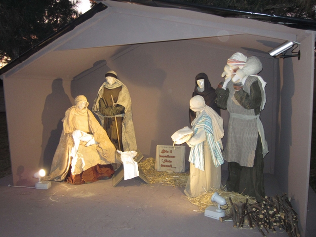Il bue, l’asinello e la telecameraLissone: presepe videosorvegliato