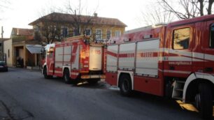 Fiamme e tensione a RancateUn atto vandalico tra le ipotesi