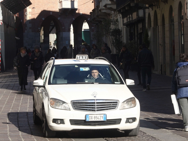 Taxi, dopo la protestasi apre uno spiraglio