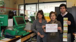 Gratta e vinci fortunato a SeregnoLa fortuna bacia: 100mila euro