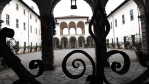 Il giallo del ricco morto poveroVita a 5 stelle, nessuno lo reclama