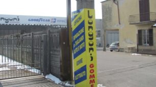 Giussano, razziate gomme e biciper un valore di 50mila euro