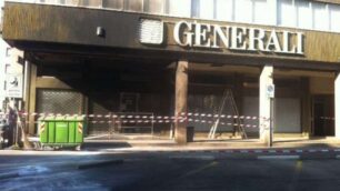Paderno, bomba alla PoliziaLa Procura apre un’inchiesta
