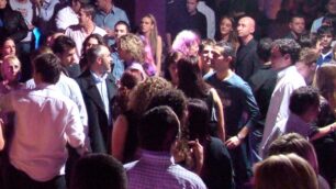 Scoppia la rissa in discotecaTre ragazzini di Nova in ospedale