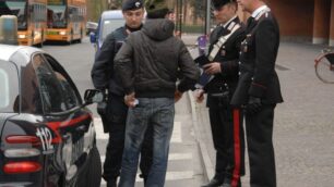 Lissone, carta d’identità falsaper aprire un conto: arrestato