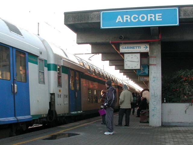 Eternit nella stazione di ArcoreTutte le pareti fatte di amianto