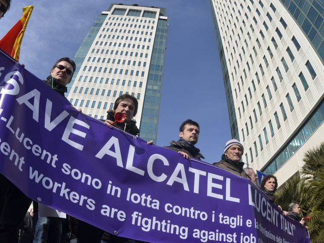 Mille esuberi in provincia di MonzaL’hi-tech cerca l’uscita dalla crisi
