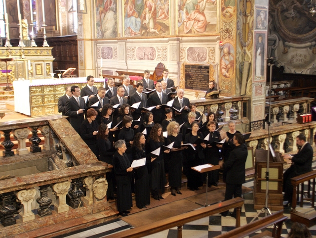 Stabat mater di Rheinberger:due cori in concerto in duomo