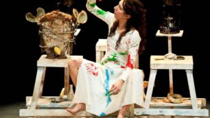 Arianna Scommegna è CleopatrasLai di Testori in scena a Binario 7
