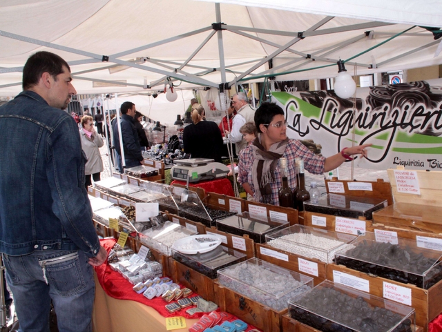 Muggiò: Festa dei sapori, che flop
Via San Rocco, niente gazebo