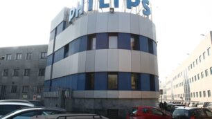 Philips cede il ramo tv ai cinesiCambio per trenta monzesi