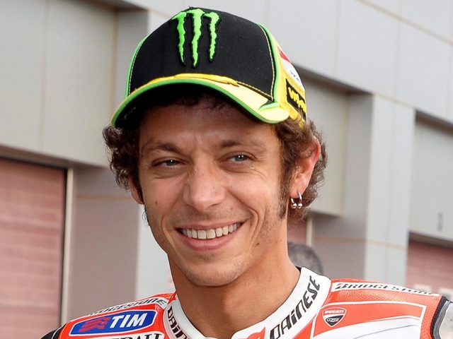 Ufficiale, Rossi torna in YamahaFirmato un contratto di due anni