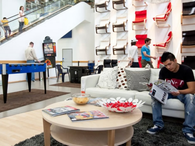 Ikea divide gli artigiani«Rischiamo l’identità»