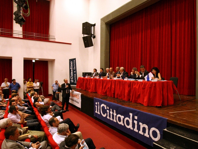 Elezioni a Monza, ecco la sfidaFaccia a faccia tra i candidatiSegui la diretta e il commento